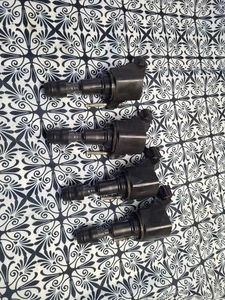 2008-2012 Chevrolet Malibu 2.4L OEM ignition coil pack set 08 09 10 11 12 - Foto 1 di 3