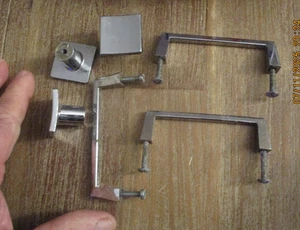 Petites Poignées de Porte Tiroir en Inox de Meuble salle de Bain Cuisine Bureau - Picture 1 of 4