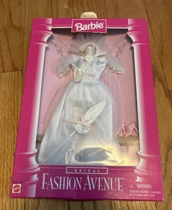 Barbie Fashion Avenue Bridal White Gown Parasol 1996 Mattel Wedding Bride NEW - Picture 1 of 3