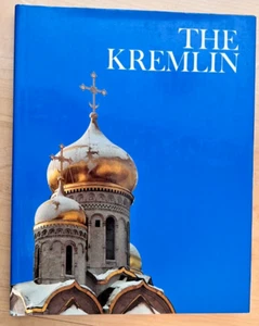 BOOK: THE KREMLIN 1972 - Picture 1 of 3