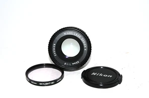 Nikon Nikkor 50mm F/1.8 Series E Manual Focus Pancake Objektiv (neuwertig) - Bild 1 von 5