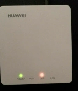 GPON Terminal Huawei EchoLife HG8010H Terminale fibra ottica - Foto 1 di 2