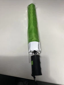 Ombrello Toyota Auto Aperto con Logo Auto Toyota Cares Verde, Grigio Bordo Riflettore - Foto 1 di 2