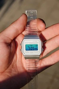 Sea Blue - Orologio modificato basato su Casio F-91W - Cassa bianca trasparente - Foto 1 di 8