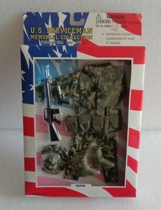 NEW US SERVICEMAN MEMORIAL COLLECTION VIETNAM WAR MARINE OUTFIT SET 98378 - Picture 1 of 1