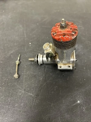 McCoy 35 R/C Red Head Engine M7 - Image 1 of 4