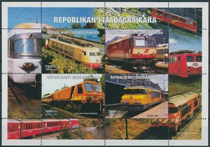 Züge Eisenbahnen Briefmarken Madagaskar 1999 postfrisch Diesellokomotiven 4v M/S II - Bild 1 von 1