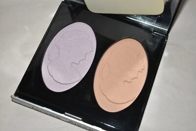 Polvo facial dúo Jerome Alexander Cameo Collection Foto 1 de 4