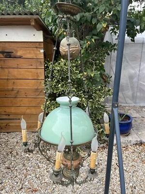 GRAND LUSTRE SUSPENSION 7 LUMIERES OPALINE VERTE MONTURE BRONZE XIX Eme - Photo 1/4