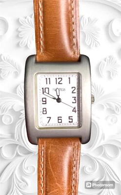 Reloj de cuarzo para mujer Nautica CR1216 correa de cuero tono plateado cepillado batería nueva Foto 1 de 4