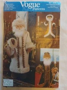 Vogue 8126 Vintage Father Christmas 26", 16" & 12" Dolls Pattern by Linda Carr - Imagen 1 de 2