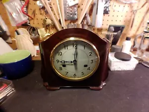 RESTAURIERTE & SERVICED ENDE 1940er SMITHS ENFIELD SCHLAGENDE BAKELIT KAMINUHR - Bild 1 von 18