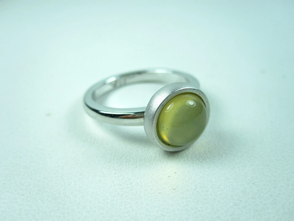 Nina Ricci Rhodium Plated Ring with Enamel - Size 7 0275 - Image 1 of 2