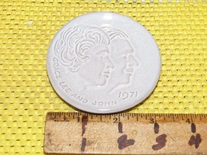 1971 FRANKOMA POTTERY Christmas Card from GRACE LEE AND JOHN - Picture 1 of 2