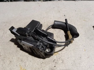 Renault Megane MK3 2010 cerradura de puerta delantera lado del pasajero hatchback de 5 puertas - Imagen 1 de 2