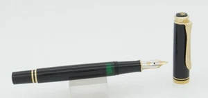 Pelikan M300 Black & Gold Fountain Pen - c. 2000 - 14ct Extra Fine Nib - Picture 1 of 5
