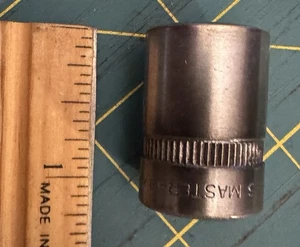 VINTAGE "WARDS MASTER SOCKET ~ 9/16”~ 3/8" DRIVE ~ 12 POINT - Picture 1 of 7