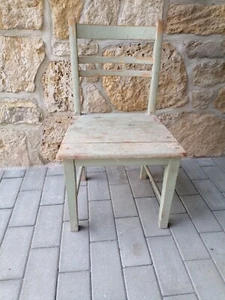 Kleiner antiker Holz Kinderstuhl Puppen Stuhl Retro alt Blumenstuhl/hocker - Bild 1 von 3