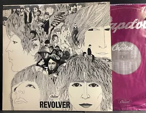 The BEATLES / REVOLVER Purple label SWAL 2576 plays NM - Imagen 1 de 7