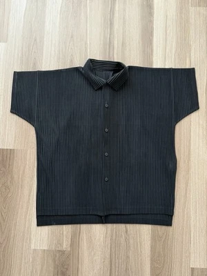 HOMME PLISSE ISSEY MIYAKE складки повседневный футболка черный размер 3 - Изображение 1 из 4