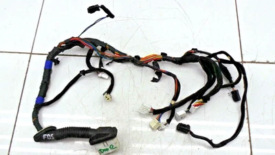 2006  Kia Sorento MK1 Front Driver Door Wiring Loom 91800-3E130 - Image 1 of 4