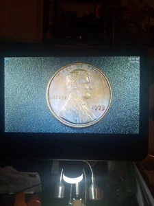 1973 Lincoln Memorial Penny , Off Center "L" Error ,Great Toning! - Picture 1 of 5