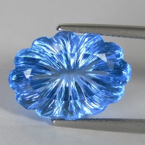 13.52Cts Glorious Natural Swiss Blue Topaz Flower Carving Gem Collection - Picture 1 of 6