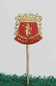 Manchester United F.C. - England football soccer club vintage enamel pin badge - Picture 1 of 2