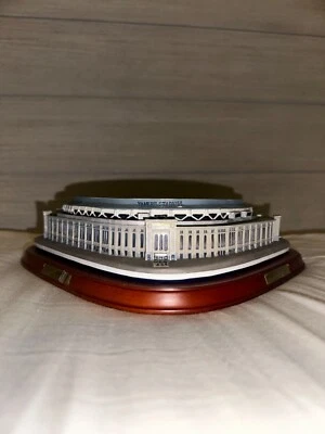  Danbury Mint 2009 Día Inaugural en Yankee New Stadium New York Yankees  Foto 1 de 4