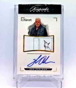 Sons of Anarchy 2022 "RON PERLMAN Clay Morrow" 1st Patch Auto 32/45 Keepsake - Picture 1 of 3