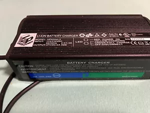 BionX Ladegerät für 37V Akkus - Bild 1 von 2