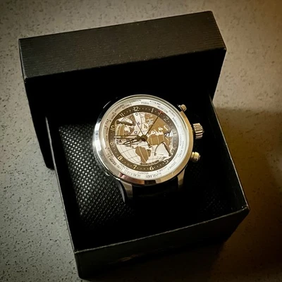 TX 530 World Time Aiport Lounge Wrist Watch T3C474 - Image 1 of 4