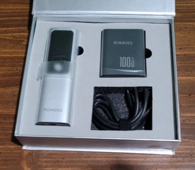 Ends 12/8 11PM PST ROMOSS FlashPower 10000 mAH e 100W adattatore di alimentazione 4 porte - Immagine 1 di 2