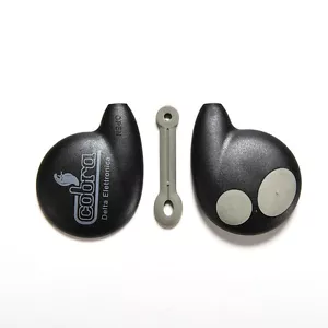 2x Carcasa de repuesto para mando a distancia de 2 botones para alarma Cobra7777 - Imagen 1 de 4