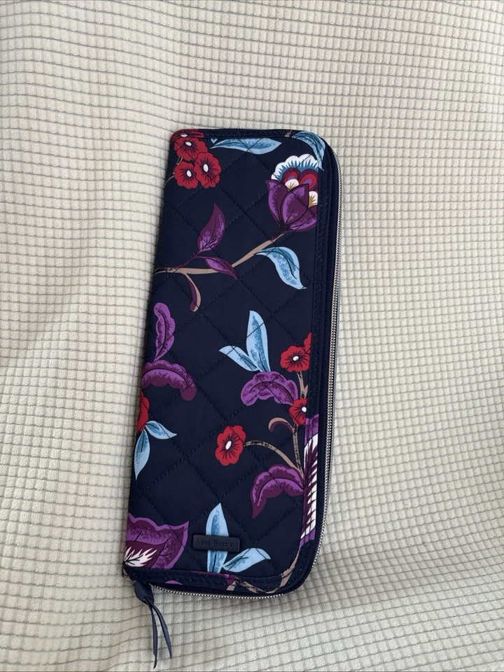 Cubierta de plancha o rizadora Vera Bradley/Mayfair in Bloom *Nueva con etiqueta* Foto 1 de 4