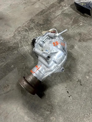 2023 HONDA CR-V OEM Transfer Case  - Image 1 of 4