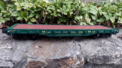 Aristo-Craft North Pole Railroad Co. #46325 Flat Car - Image 1 of 3