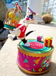 Looney Tunes Warner Bros Sylvester Tweety Vogel Weihnachten drehbare Spieluhr 1996 - Bild 1 von 5
