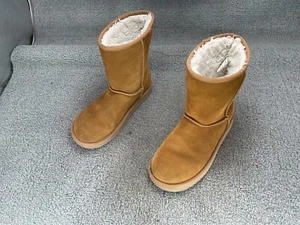 Koolaburra by UGG Koola Short Winter Boots Women’s 6 Chestnut Suede Slip On READ - Picture 1 of 12