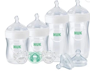 Nuk Simply Natural Babyflasche SafeTemp Geschenkset Brustwarzen Schnuller Flaschen weiß - Bild 1 von 4
