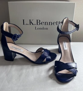 Sandalias de tacón L.K.BENNETT azul charol Saffiano punta abierta talla 36 - Imagen 1 de 8