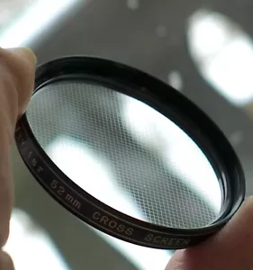 52mm Vivitar CROSS SCREEN Filter - 4 Point Starlight - PERFECT - Picture 1 of 3
