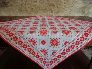 VINTAGE BULGARIAN HAND EMBROIDERED TABLECLOTH - Picture 1 of 7