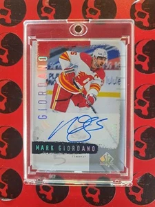 2020-21 Mark Giordano SP Authentic Auto #R-MG Calgary Flames Upper Deck - Picture 1 of 2