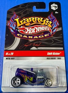 NUEVO EN PAQUETE 2009 Hot Wheels Larry's Garage #16 Shift Kicker púrpura - Imagen 1 de 2
