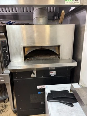 Wood Stone Bistro Natural Gas Stone Hearth Dome Pizza oven WS-BL-4343-RFG-NG - Image 1 of 2