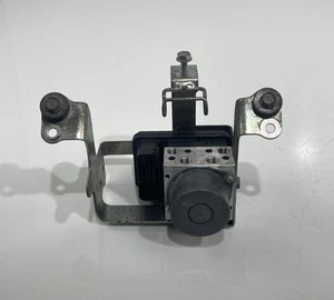 ♻️ Honda NC 750 XA 2014 - 2016 ABS Pump Module with Mounting Bracket ♻️ - Picture 1 of 11