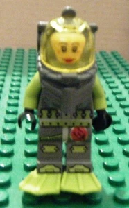 LEGO MINIFIGURE  - ATLANTIS – DIVER 5  SAMANTHA RHODES – NEW - Picture 1 of 1