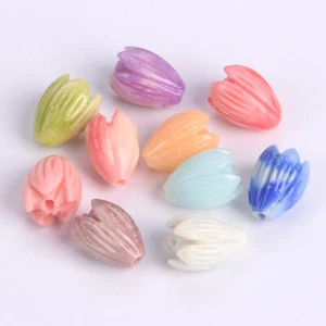 Cuentas en polvo artificiales de cáscara de coral con cáscara de coral artificial de color degradado 10 piezas de flores 9x7/11x8/12x10 mm - Imagen 1 de 16