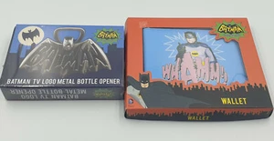 BATMAN: ADAM WEST BATMAN VERSIÓN 1966 JUEGO ABRIDOR DE BOTELLAS BILLETERA Y LOGOTIPO PARA HOMBRE (TK) - Imagen 1 de 6